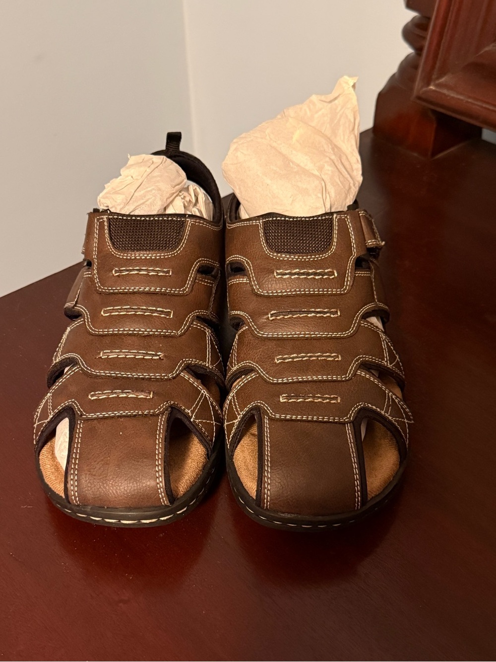 Dockers Brown Casual Shoes Box with White Logo